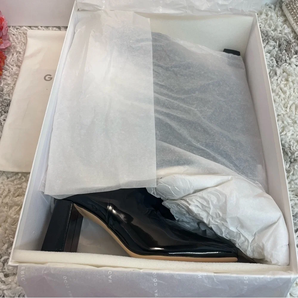 Good American Square Toe Bootie in Black Patent 8.5 - Picture 11 of 12